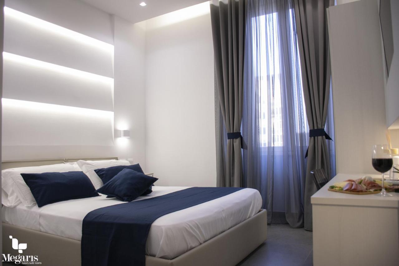 נאפולי Megaris Luxury Suite Rooms מראה חיצוני תמונה